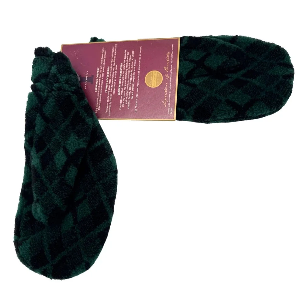 Isotoner Fleece Mittens One Size Evergreen Green Black Argyle Plush VTG 90s NEW - Picture 9 of 9